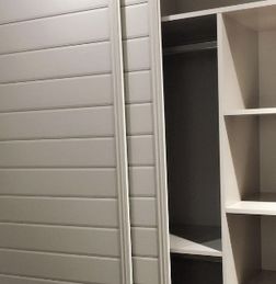 皇朝家私整体衣柜 产品展示与店铺装修一体化设计