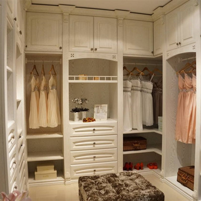 商家推荐 专业定制步入式衣帽间与整体衣柜，E0级兔宝宝生态板，厂家直销品质保障